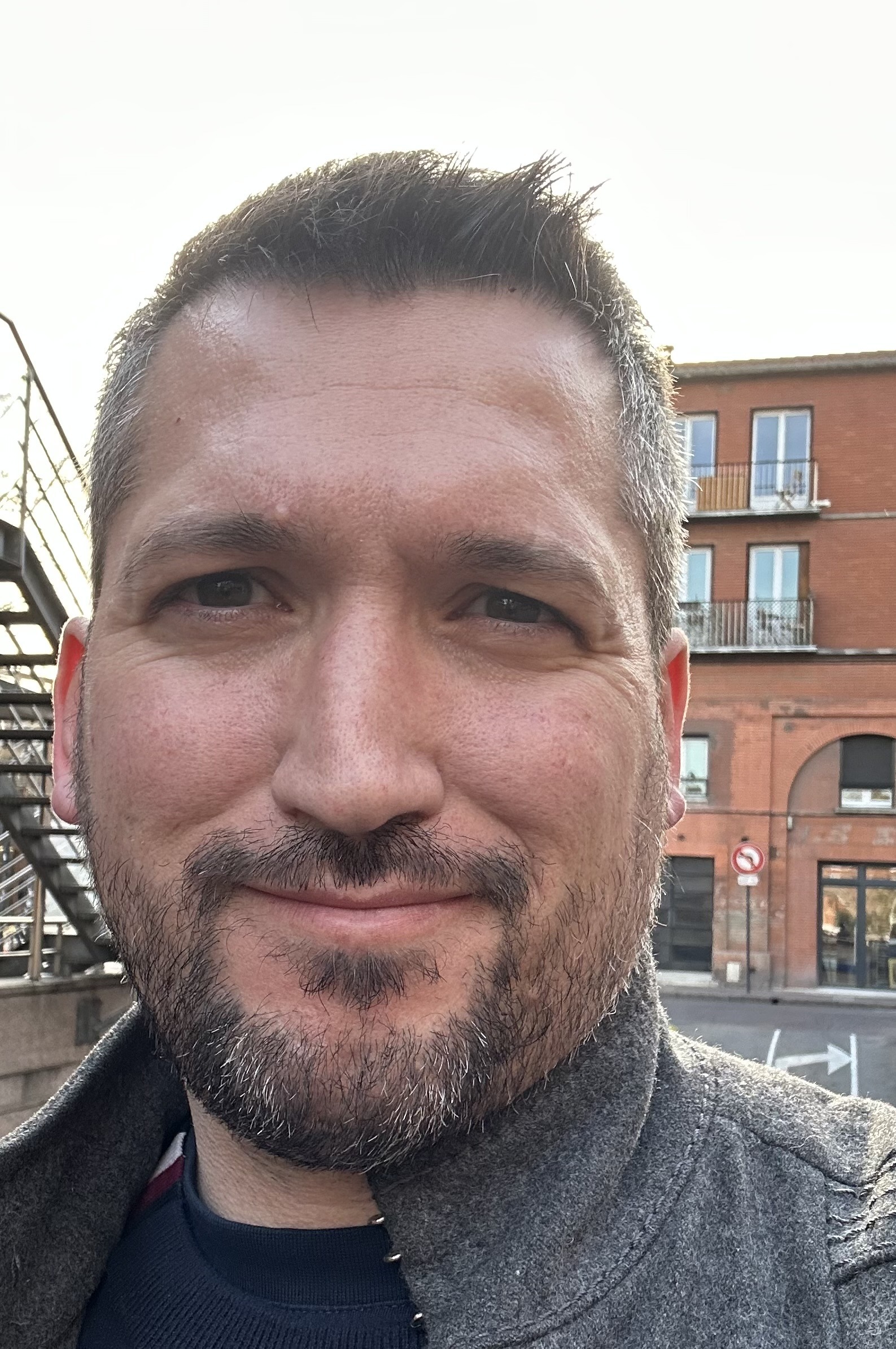 Profil von Alim