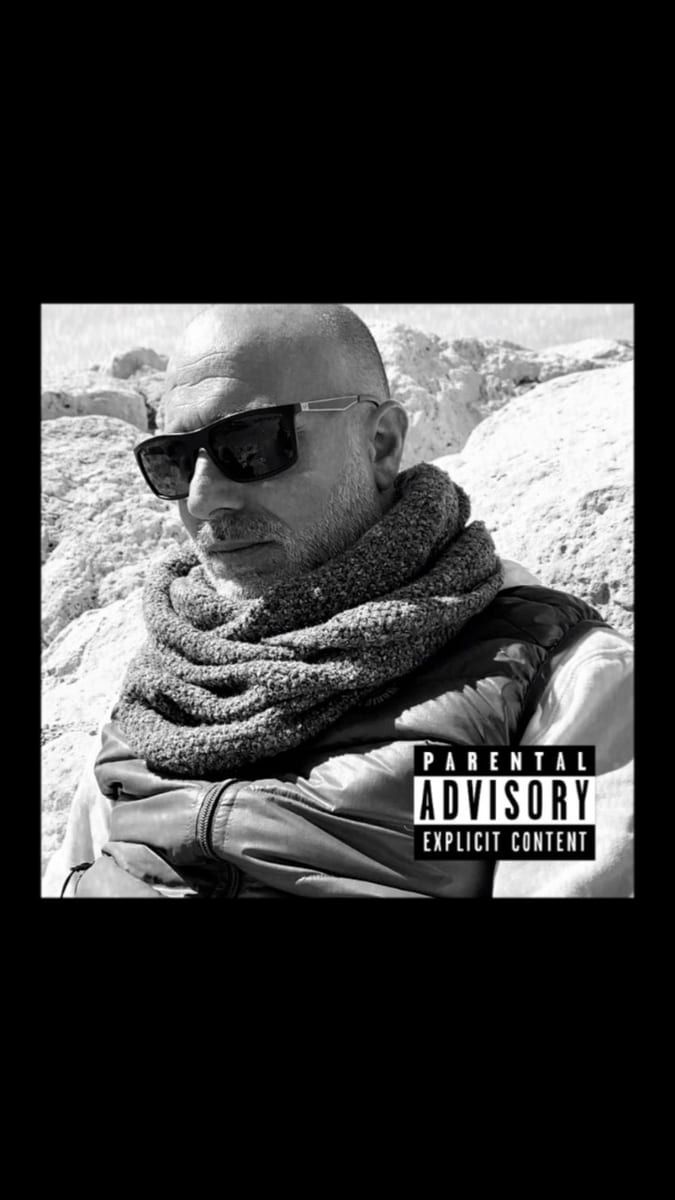 Profil von Thong